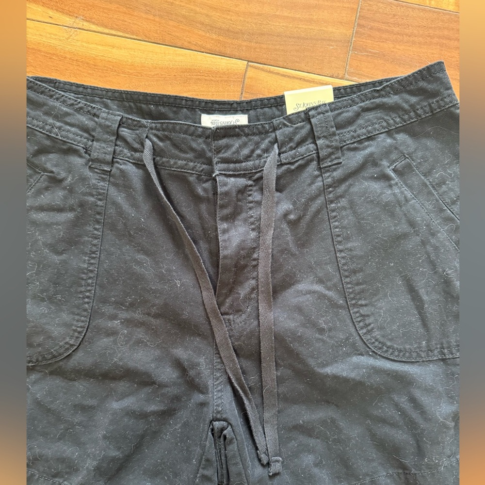 Women's St John’s Bay Black Casual Shorts - Picture 2 of 5